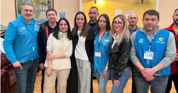 Голлівудська акторка та пані посол доброї волі ООН Анджеліна Джолі відвідала Львівщину