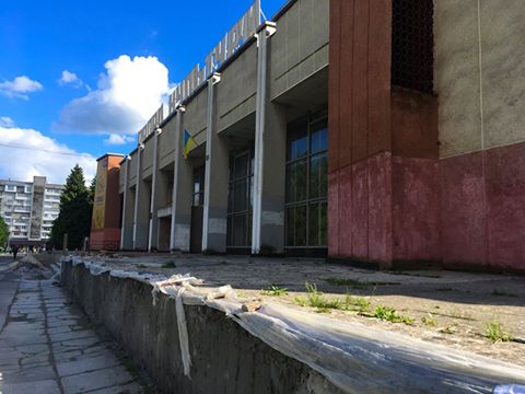 Ремонт сходів у ПК “Кристал” міста Новояворівськ