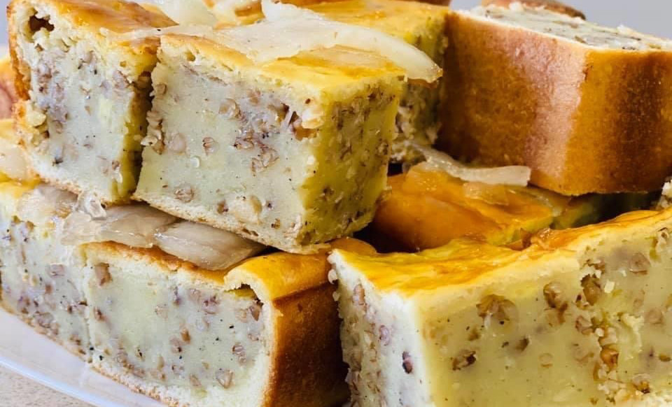Дедалі більше гастрономічних закладів Львівщини вносять у меню традиційний Яворівський пиріг