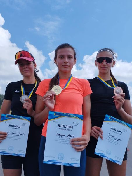 Юлія Городна з Новояворівська стала чемпіонкою України з літнього біатлону
