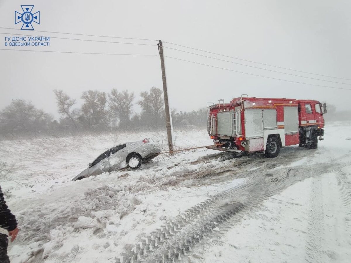 На Одещині із заметів рятувальники витягли 121 автомобіль