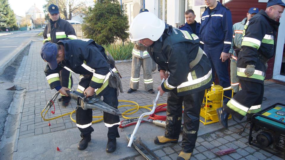 Яворів одержав допомогу від пожежної служби німецького міста Уффенгайма