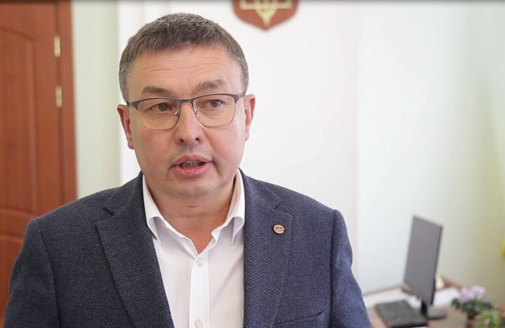 Першого заступника начальника Тернопільської ОВА взяли під варту із заставою у 805 тисяч грн