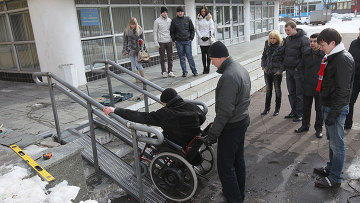 Українські супермаркети зроблять зручними для людей з інвалідністю