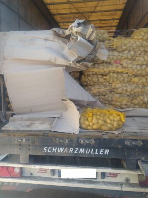 У ПП “Краковець” виявили понад 2 тонни картоплі