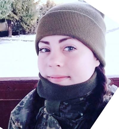 На Донбасі загинула дівчина-солдат Анастасія Вітовська