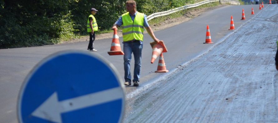 Підрядників змусять переробляти неякісні дороги на Львівщині