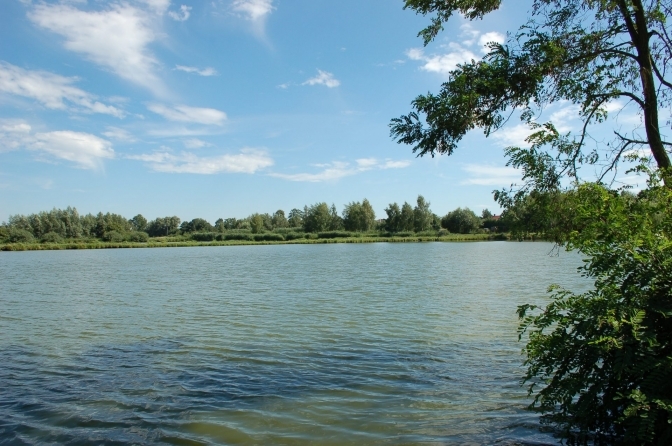 На Львівщині розпочинається купальний сезон: на яких водоймах безпечно