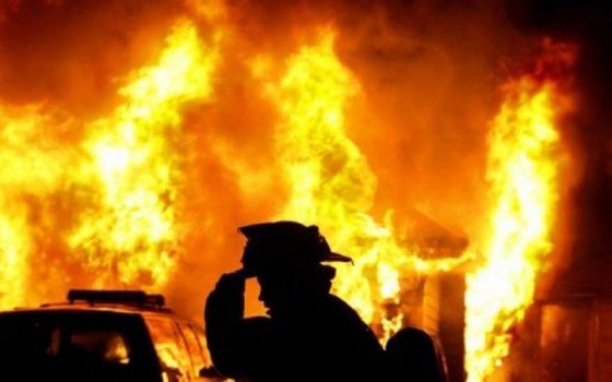 У селі Поруденко під час пожежі у батьківському будинку загинув чоловік