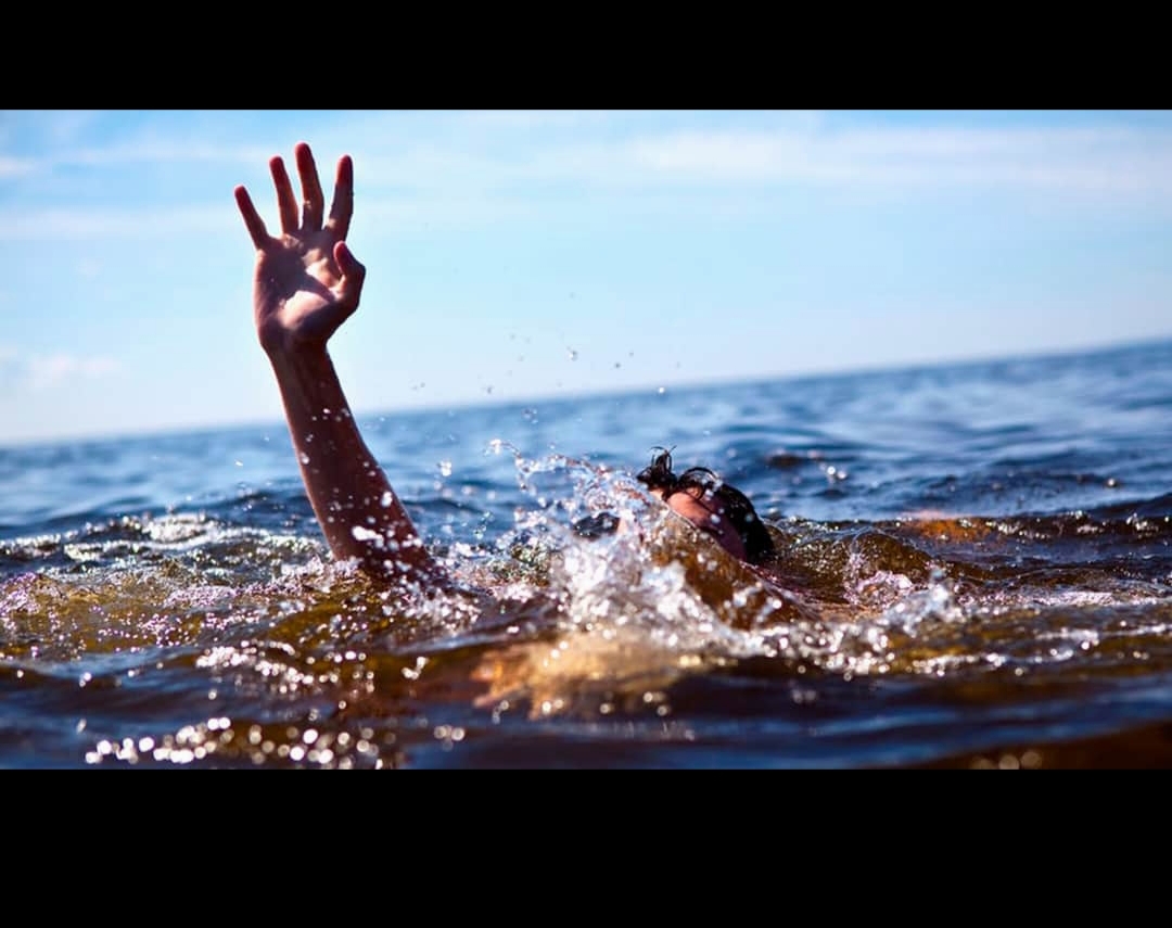 На Яворівщині в озері втопився 13-річний хлопчик